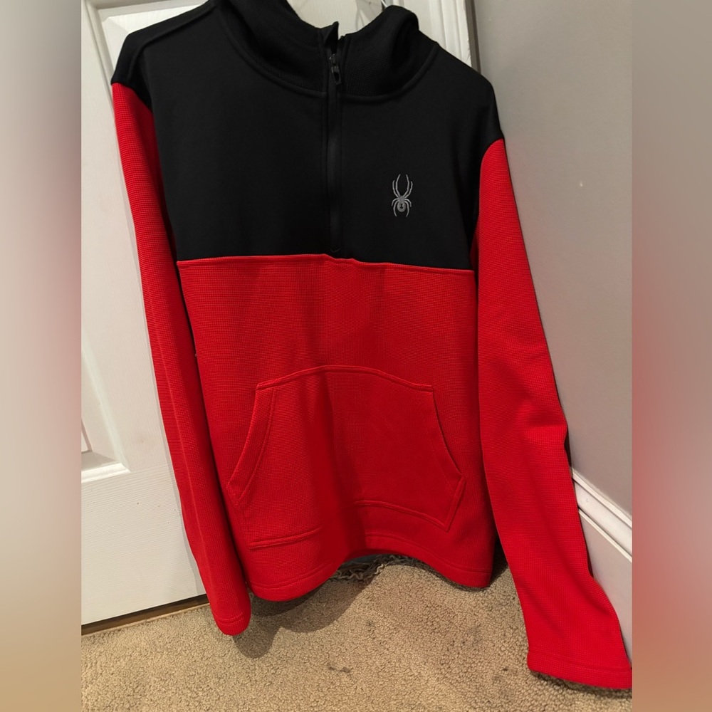 Spyder Men's Zip-Up top in Red and Black XL
